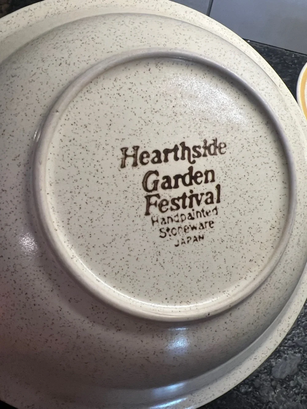 Set of 2 HEARTHSIDE GARDEN FESTIVAL Stoneware Serving Bowls 9”. NEW WITHOUT TAGS